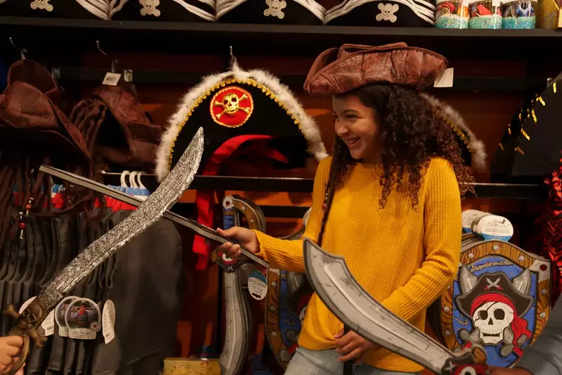 girl dressed as a pirate