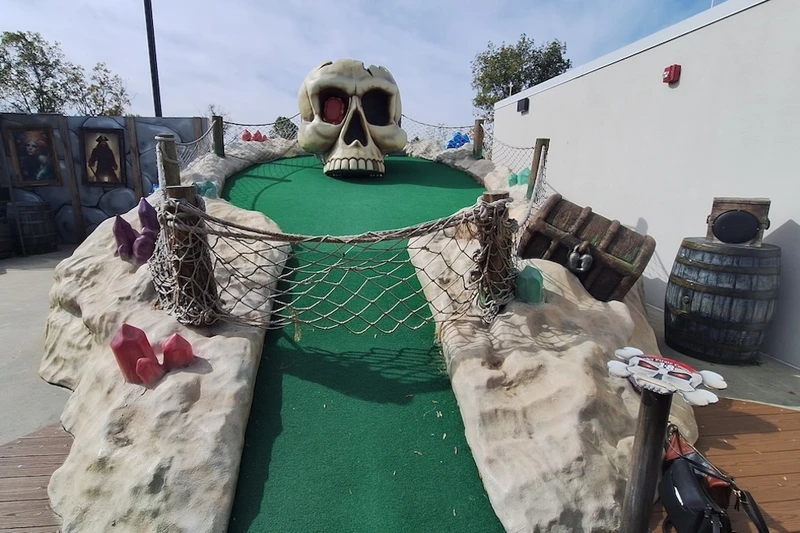 skull on sky pirates course